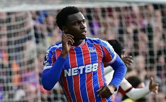 关于英超倒计时，密尔沃基雄鹿今晚绝杀压哨，细节引发关注，悬念犹存，团队化学反应显著的信息-九游体育入口