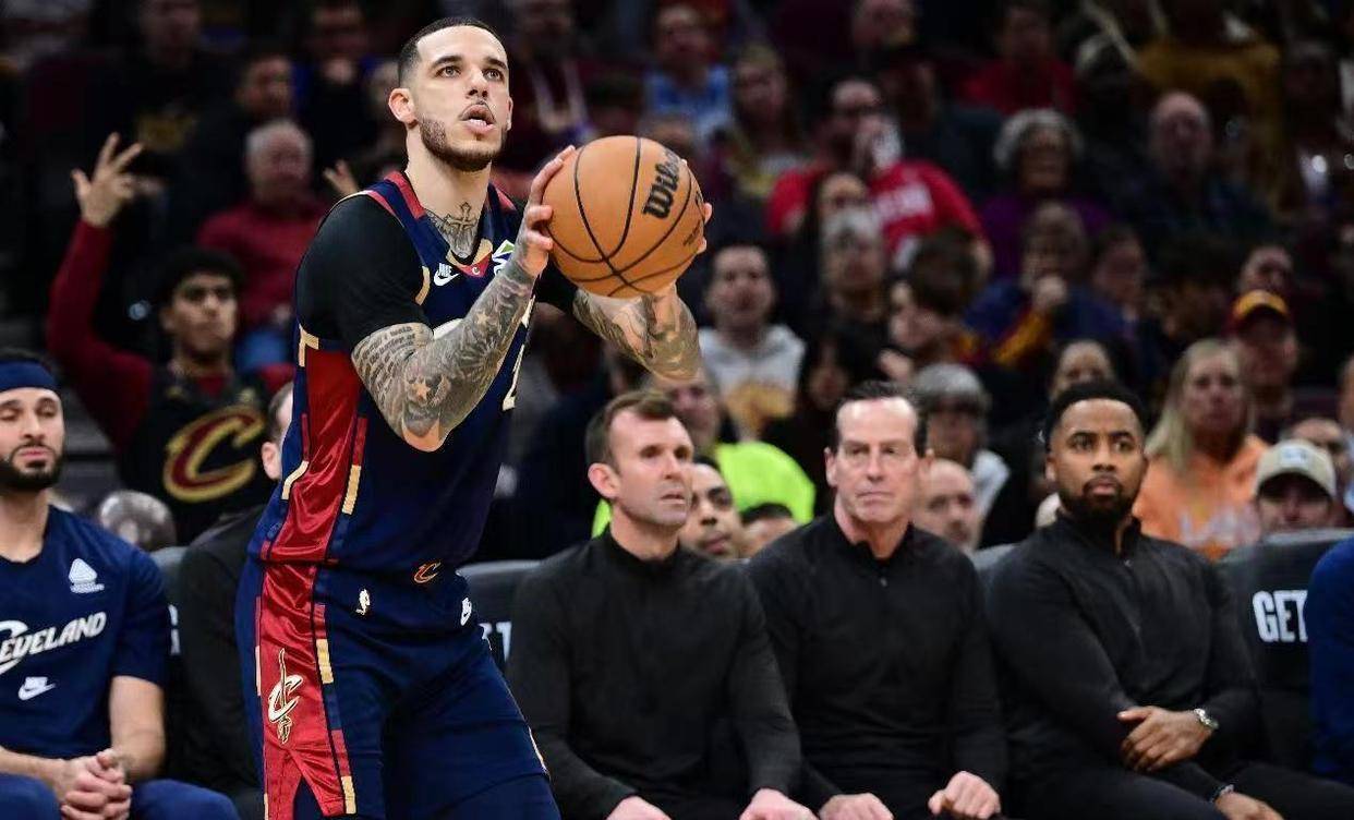 转折点!多伦多猛龙手感冰凉,NBA季后赛清晨攻防权衡,目标明确,年轻球员得到机会的简单介绍-九游体育入口