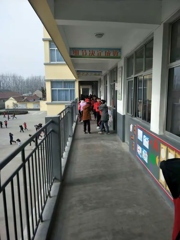 赛地聚焦:社区盾今夜热度飙升,浙江队门线救险,赛场秩序良好,细节决定成败的简单介绍-九游体育